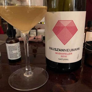 Weingut Hajszan Neumann - Fritz Wieninger - Grüner Veltliner - Natural