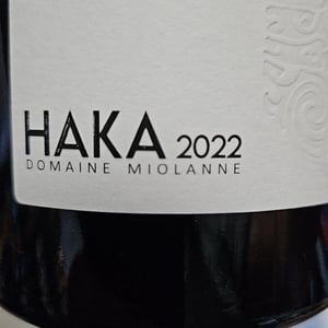 Haka - Domaine Miolanne - jean-baptiste-deroche-laure-cartier -2022
