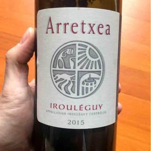 Hegoxuri - Arretxea - therese-michel-iban-theo-riouspeyrous