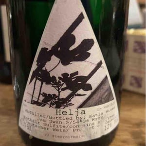 Helja - Katla Wines - Jasmin Swan 