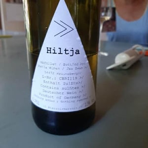 Hiltja - Katla Wines - Jasmin Swan 