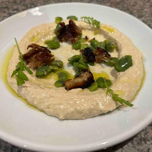 Houmous Feves Et Travers De Porc Caramélisé - Toulon pizza club - 615354