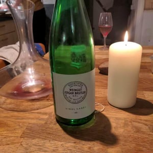 Weingut Edgar Brutler - Johann, Katharina, & Edgar Brutler, Philipp Heinzl - Vinul Casei