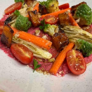 Hummus Di Barbabietola Con Cotto E Crudo Di Verdure - Parbleu cafè - 714026