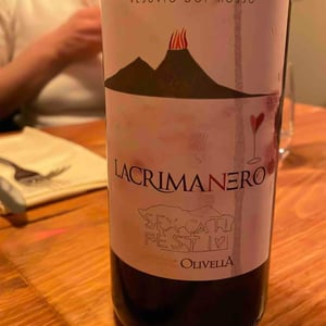 Lacrimanero - Cantine Olivella - andrea-cozzolino-ciro-giordano-e-domenico-ceriello -2020