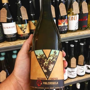 V de Valenzuela - Barranco Oscuro - Manuel & Lorenzo Valenzuela 