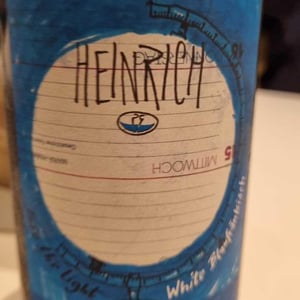 Into the light - Weingut Heinrich - Gernot & Heike Heinrich -2021