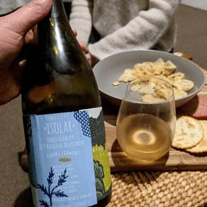 Isolar - Smallfry Wines - wayne-ahrens-suzi-hilder