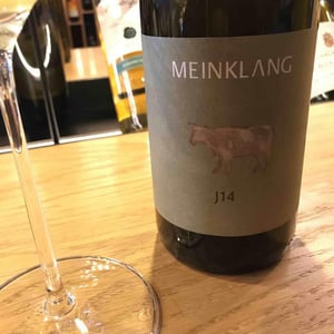J14 - Meinklang - Weingut Michlits - Angela & Werner Michlits 