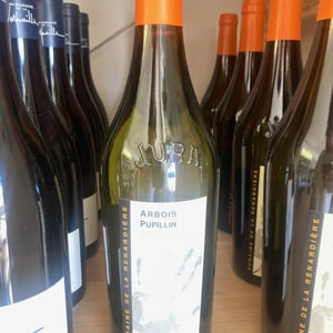 Jurassique - Domaine de la Renardière - Jean-Michel, Laurence et Leo Petit 