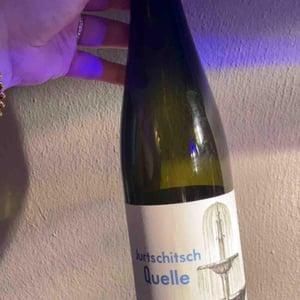 Jurtschitsch Quelle - Weingut Jurtschitsch - Alwin & Stefanie Jurtschitsch -2019