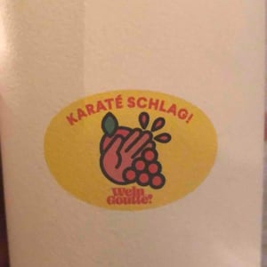 Karaté Schlag - Wein Goutte - emily-campeau-christoph-muller -2019