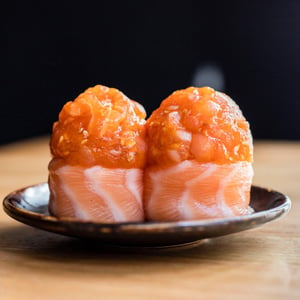 Kēki - Youmiko Sushi Bar - 762430