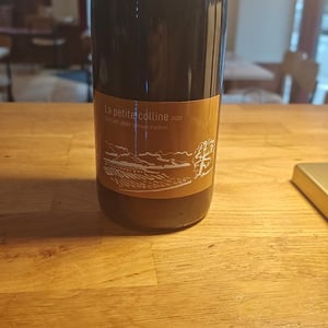 La Petite Colline Rouge - Emilien Jean - Emilien Jean 