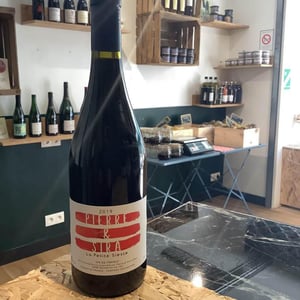 La Petite Sieste (Rouge) - Pierre et Sira - pierre-sira-lalfert