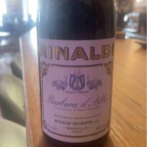 Langhe Freisa - Azienda Agricola Giuseppe Rinaldi - marta-e-carlotta-rinaldi
