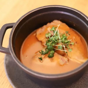 Langue De Boeuf Sauce Madère - Le Tournant - 501950