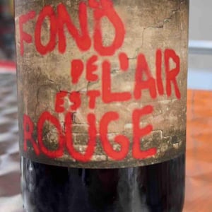 Les Foulards Rouges - Jean-Francois Nicq - Le Fond De L'air Est Rouge