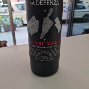 Le tre vigne - Cantina Sa Defenza - pietro-paolo-anna-marchi -2016