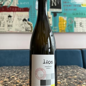 Léon - Les Bottes Rouges - florien-klein-snuverink-jean-baptiste-menigoz