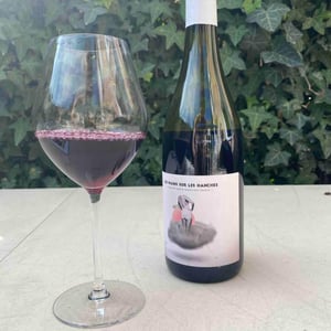Les Mains Sur Les Hanches - Sainte Marie des Crozes - bernard-christelle-alias