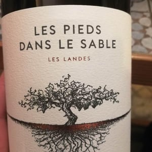 Les Pieds Dans Le Sable Rouge - Domaine De La Pointe - cyril-julie-laudet