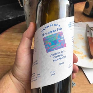 L’essence De Lumière Du Paradis - Un Vin De Terre Libre Comme L’air - josette-medeau