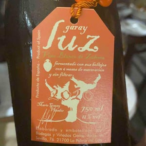 Luz - Bodegas Garay - Mario Garay & Ana González 