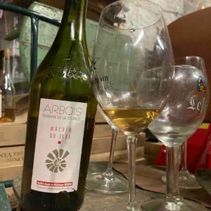 Macvin Du Jura - Domaine de la Touraize - André-Jean & Héléana Morin 