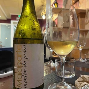 Malaparte "Monton de Piñas" - Vinos Malaparte - Elisa De Frutos & Ruben Salamanca 