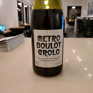 Metro Boulot Grolo - Vins Hodgson - mai-kenji-hodgson