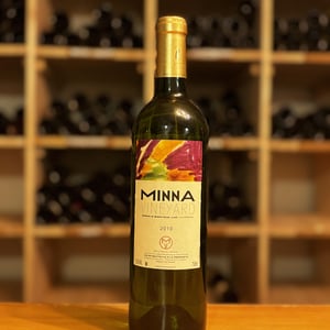 Minna Blanc - Villa Minna Vineyard - Meryl & Arno Straupe-Luc 