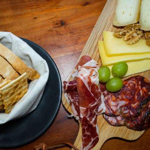Mix Board - Bago Wine Bar - 587934