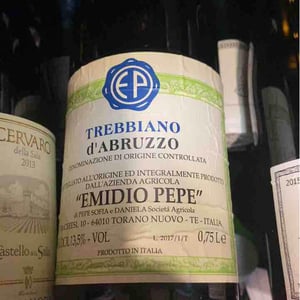 Montepulciano d'Abruzzo - Az. Agr. Emidio Pepe - daniela-sofia-pepe