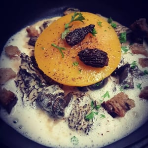 Morilles Et Escargots Emulsion Vin Jaune - L’Anversis Table de Montagne - 619881