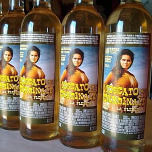 Moscato di Cardinale: Capítulo 1 - La Plebeya - Las Payas - santiago-salgado