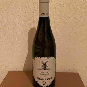 Müller-Thurgau - Groszer Wein - markus-bach-edgar-brutler