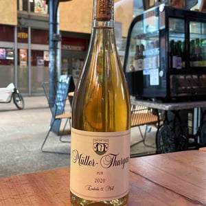 Müller Thurgau Pur - Enderle & Moll - florian-moll-max-lecat