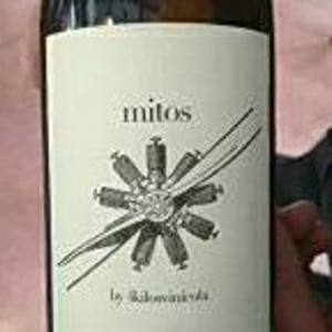 Mitos - Cuatro Kilos Vinicola - 4 Kilos Vinícola 