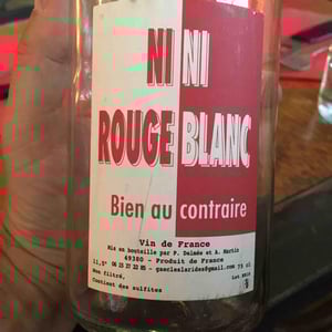 Ni Rouge Ni Blanc Bien Au Contraire