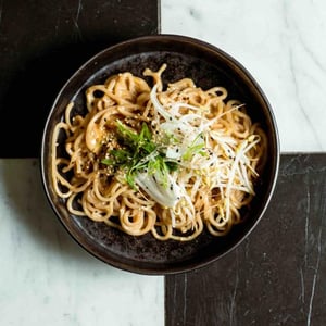 Noodles Con Salsa Al Burro D’Arachidi - STAJ Noodle bar - 620924
