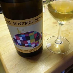 Sui Generis - Vin Hausherr - hubert-heidi-hausherr