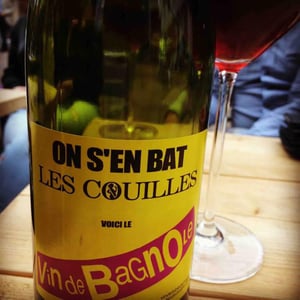 On S'en Bat Les Couilles (rouge) 15