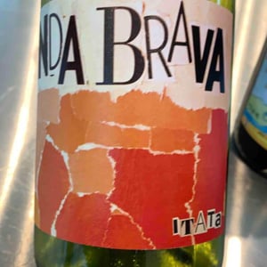 Onda Brava - Rosado da Uva Pais (X Dani Rozman, La Onda) - A Los Viñateros Bravos / Onda Brava - Leonardo Erazo 