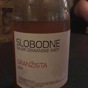 Slobodné Vinárstvo - Majer Zemianske Sady - Michal Kuropka, Agnes Lovecká, Katarína Kuropková - Oranzista
