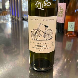 Classic Style Grüner Veltliner - Vitikultur MOSER - familie-moser -2020