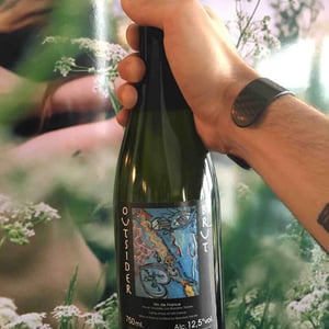 Outsider Brut Blanc - Domaine Le Clocher - Les Vins de Sainte Anne - brendan-sean-tracey