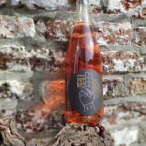Pet Nat Rosé - Weingut Prāṇa - Cosima Lindenau & Niklas Eisenacher 