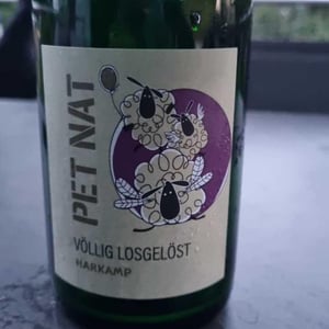 Pet Nat "völlig losgelöst" - Weingut Harkamp - Hannes & Petra Harkamp 