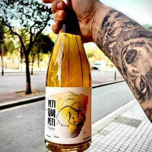 Peti Qui Peti Mustachen! - Lavinaventura Vins - emi-gomez-ventura -2022